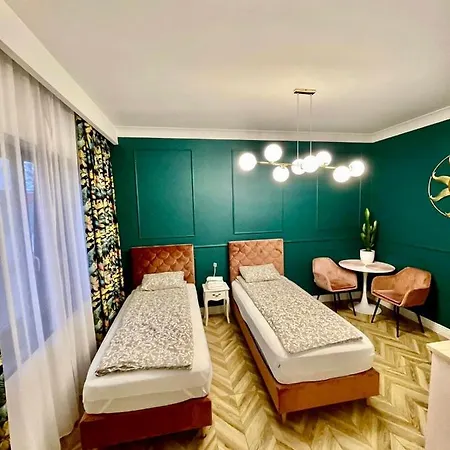 Apartamenty Green Apartment *